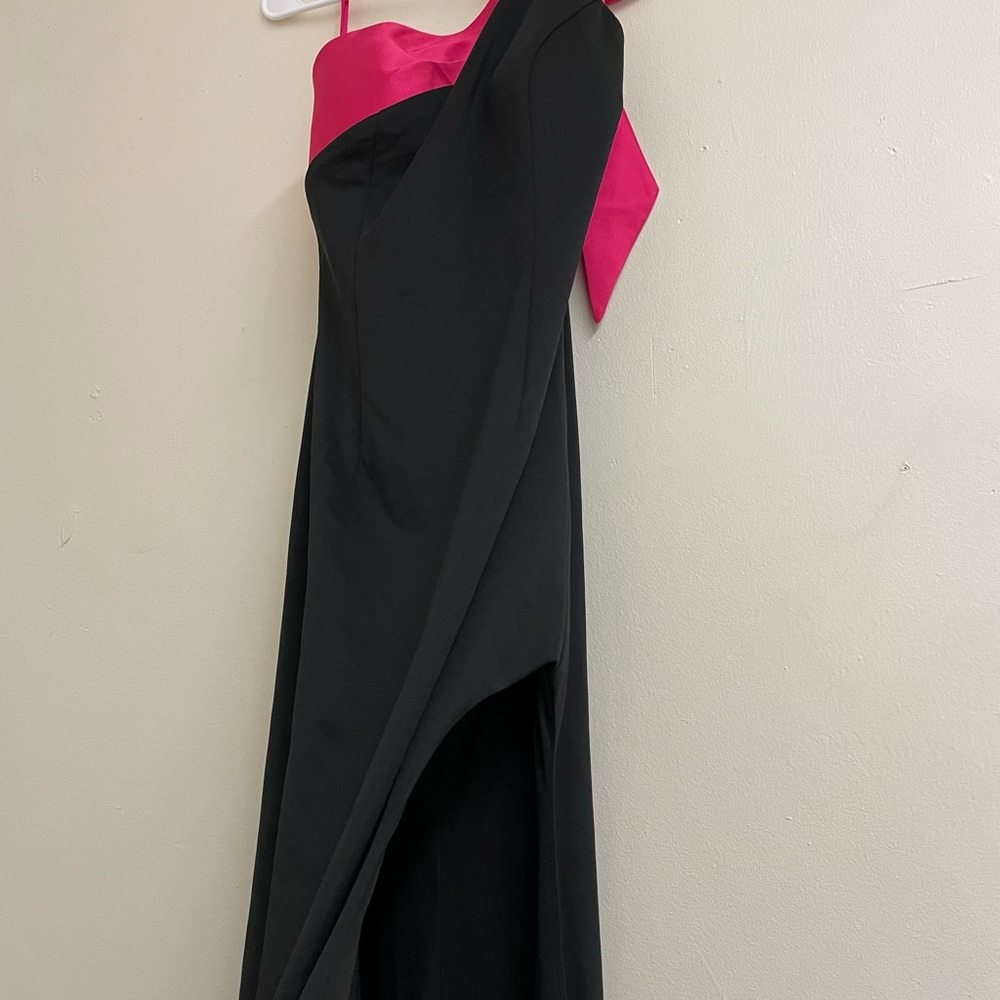 Mac Duggal leena One-Shoulder Asymmetrical Sheath Gown NWOT Size 8 - Picture 4 of 6